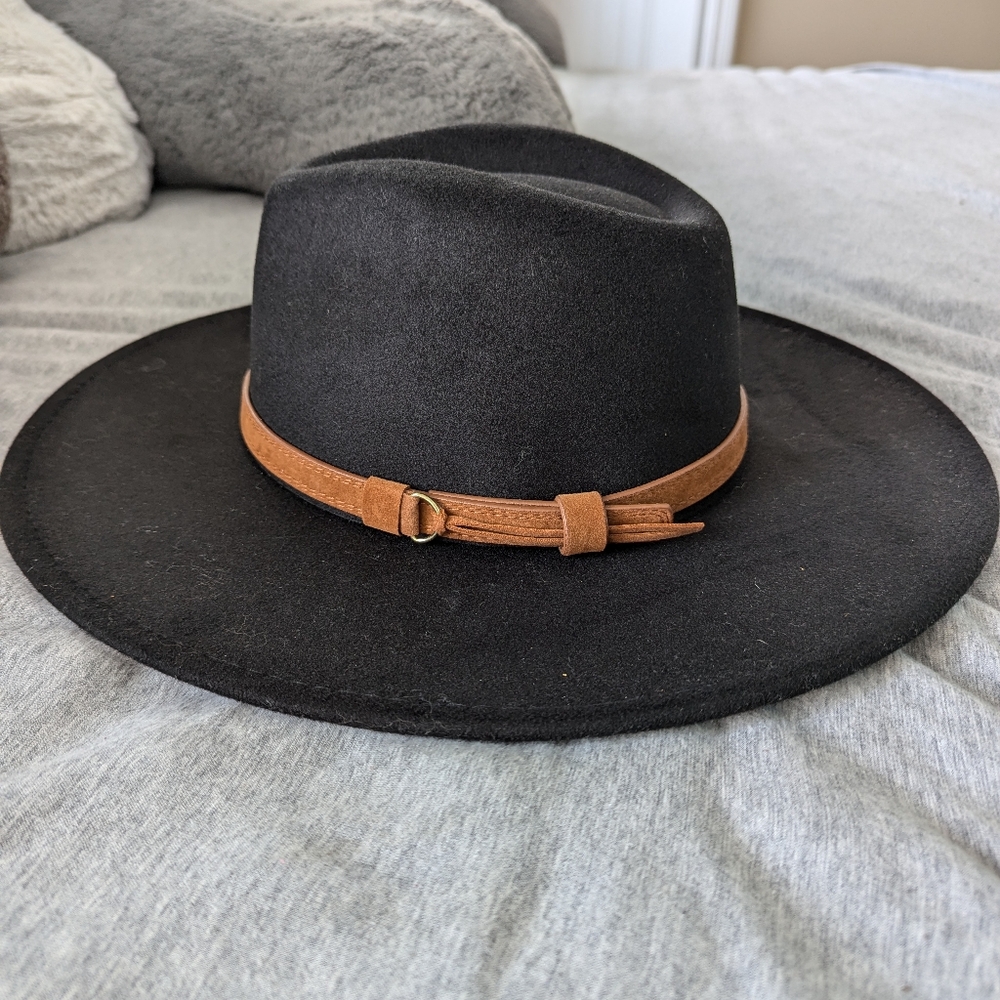 Black Wide Brimmed Hat